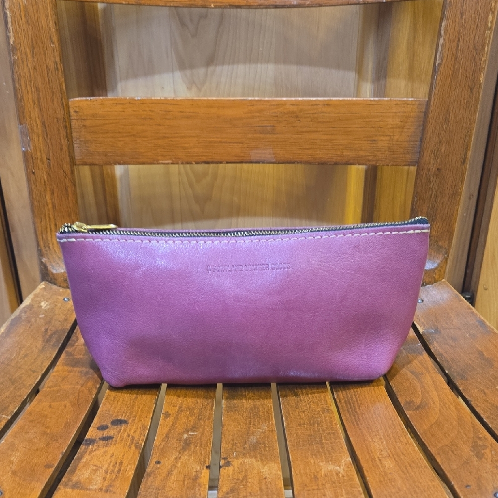 Portland Leather Makeup Bag